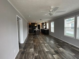 319 Westfield Dr, Erie, MI 48133