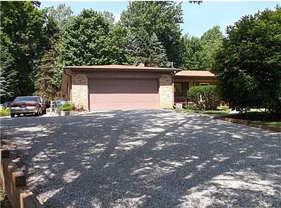 3rd image of 15612 Buena Vista Dr