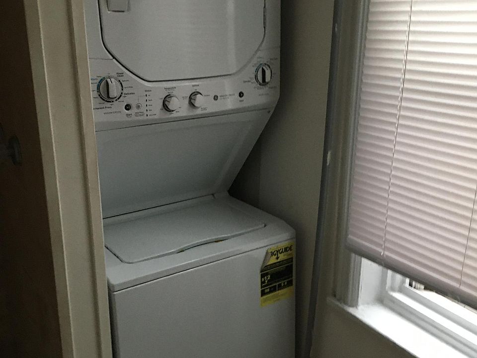 2nd image of 315 E Price St APT 2F