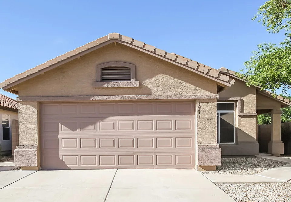 15434 W Gelding Dr