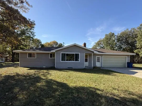 4927 Harmony St, Oscoda, MI 48750