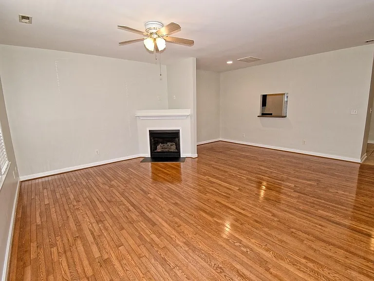 2245 Long Pine Ln — Photo 5