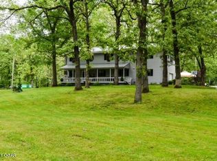 7903 Trout Farm Rd, Neosho, MO 64850