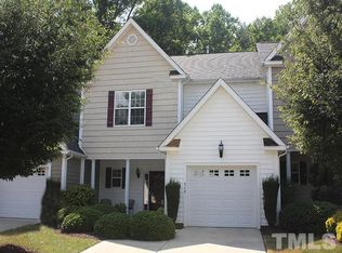 712 Magnolia Forest Ct, Wake Forest, NC 27587
