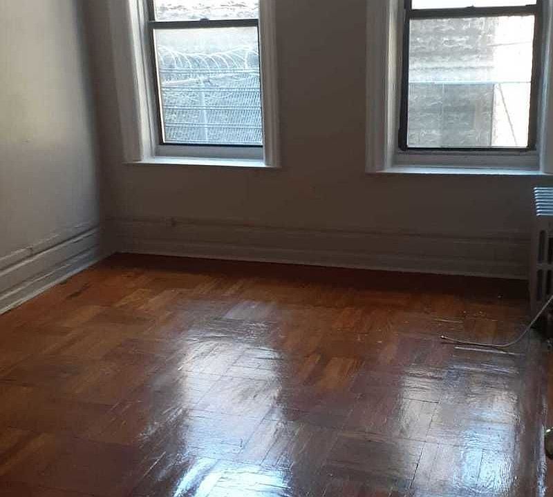 1st image of 295 Parkside Ave #1C