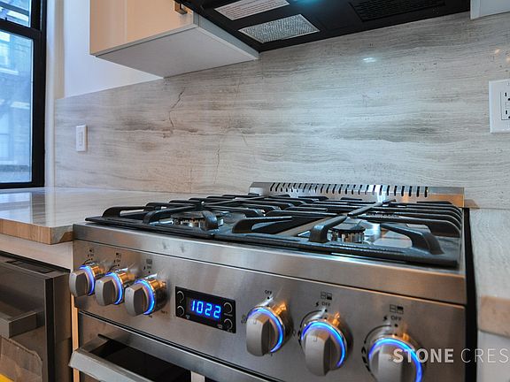 5th image of 532 W 111th St #73A