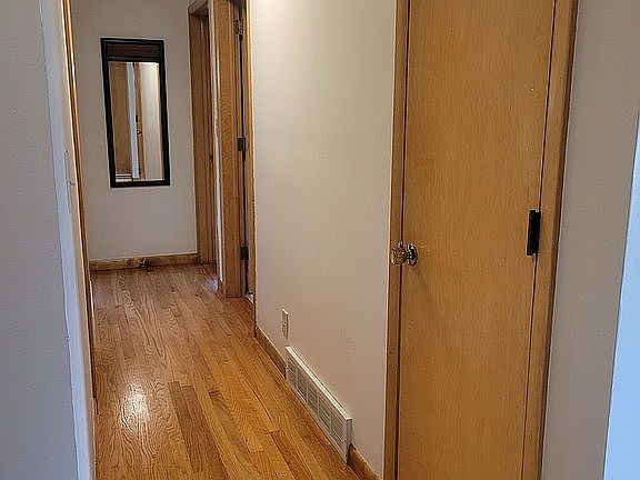 4th image of 91 Circle Dr