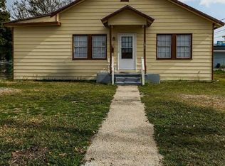 4718 Main St, Moss Pt, MS 39563