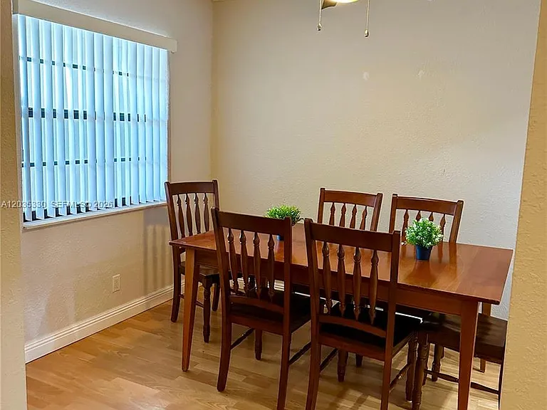 500 NE 2nd St #327 — Photo 2