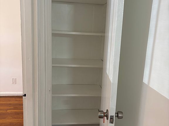 4th image of 1066 E 103rd St #1