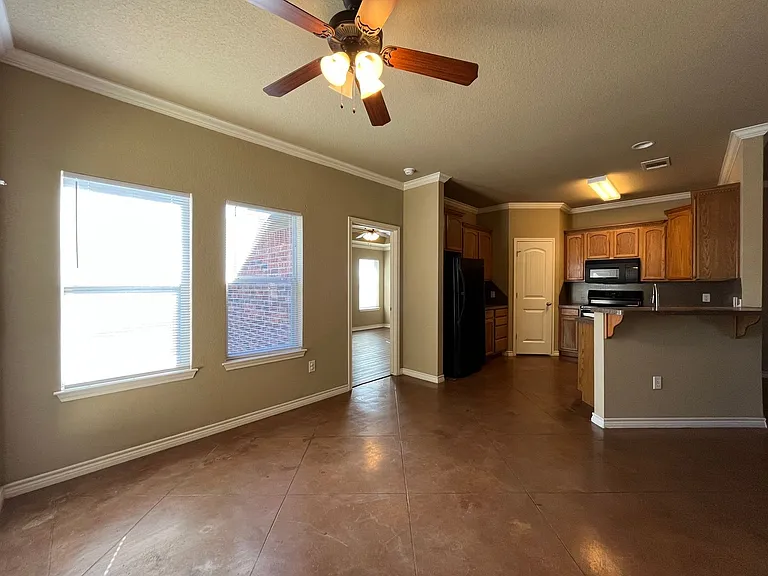 3016 Beauford St — Photo 5