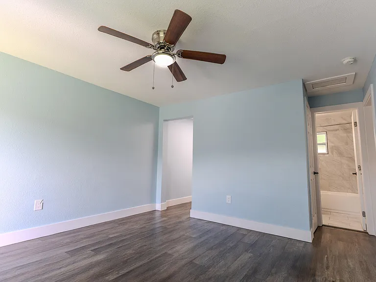 711 N 23rd St #B — Photo 3
