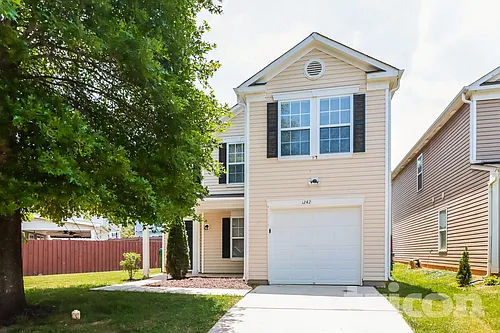 1242 Phil Oneil Dr Photo 1