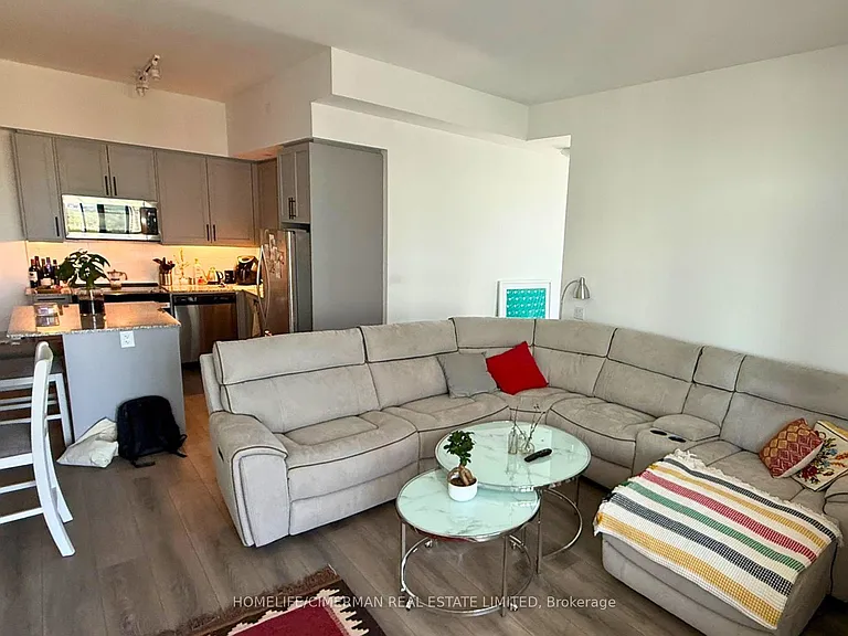 10 Gatineau Dr #1604 — Photo 21