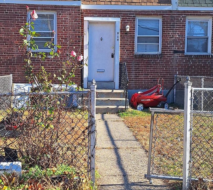 1st image of 919 Sharon Ave
