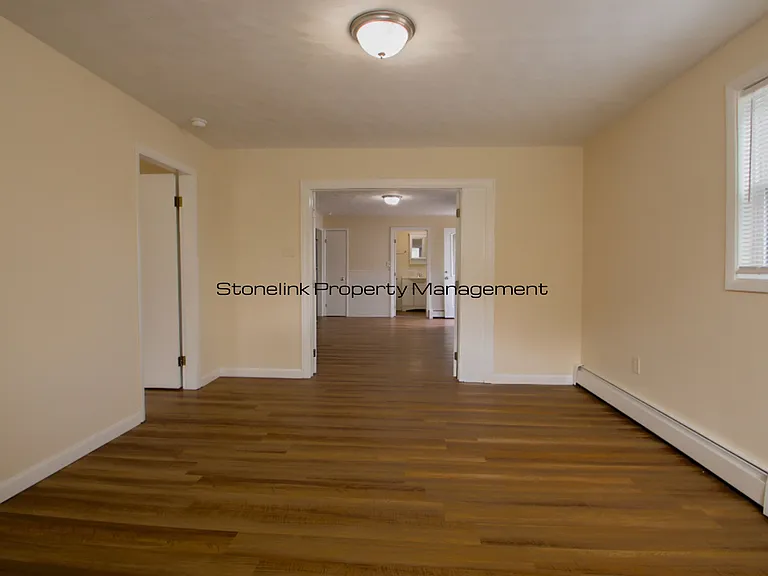 125 Broad St — Photo 7