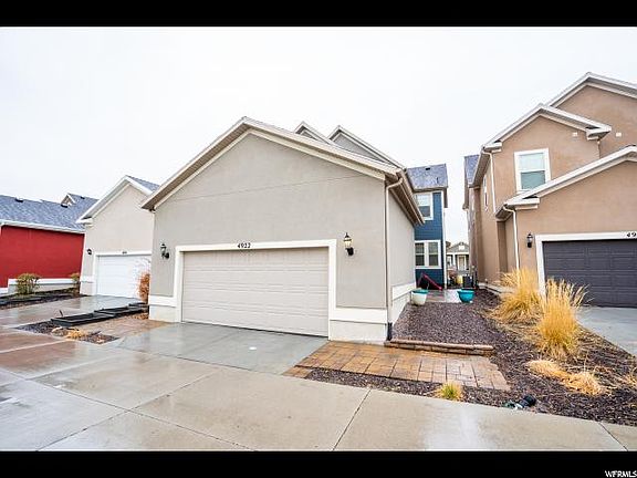 3rd image of 4922 W Vermillion Dr