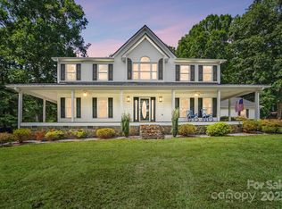 6649 Forney Hill Rd, Denver, NC 28037