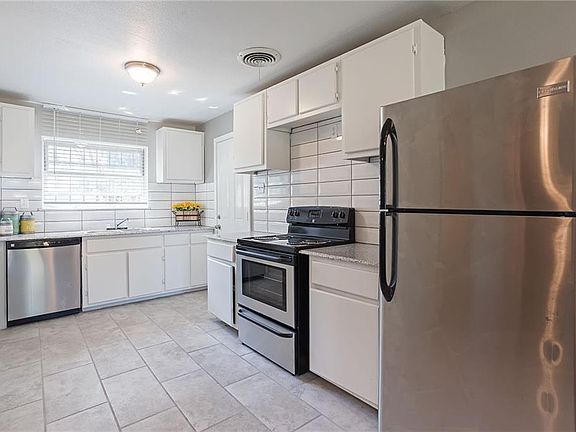 5th image of 3806 Lovingood Dr