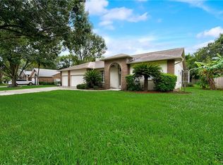 3803 Castle Key Ln, Valrico, FL 33594