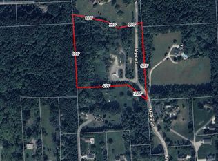 5100 Myrtle Ln, Fenton, MI 48430