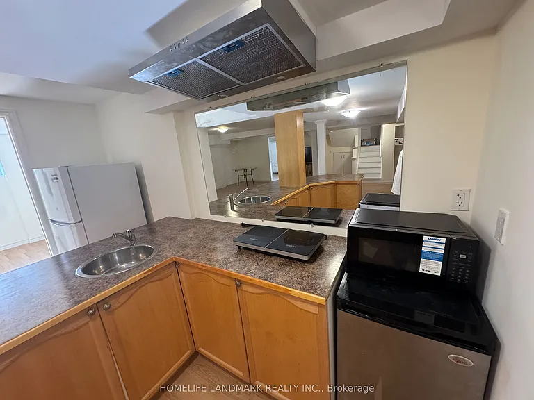71 Holly Dr — Photo 9