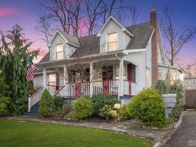 121 Oxford Rd, Colonia, NJ, 07067