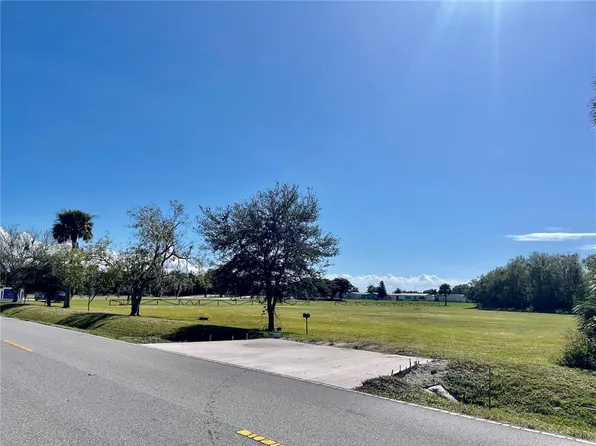 SW 32nd St, Okeechobee, FL 34974