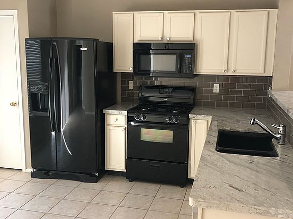 Kitchen_05022022