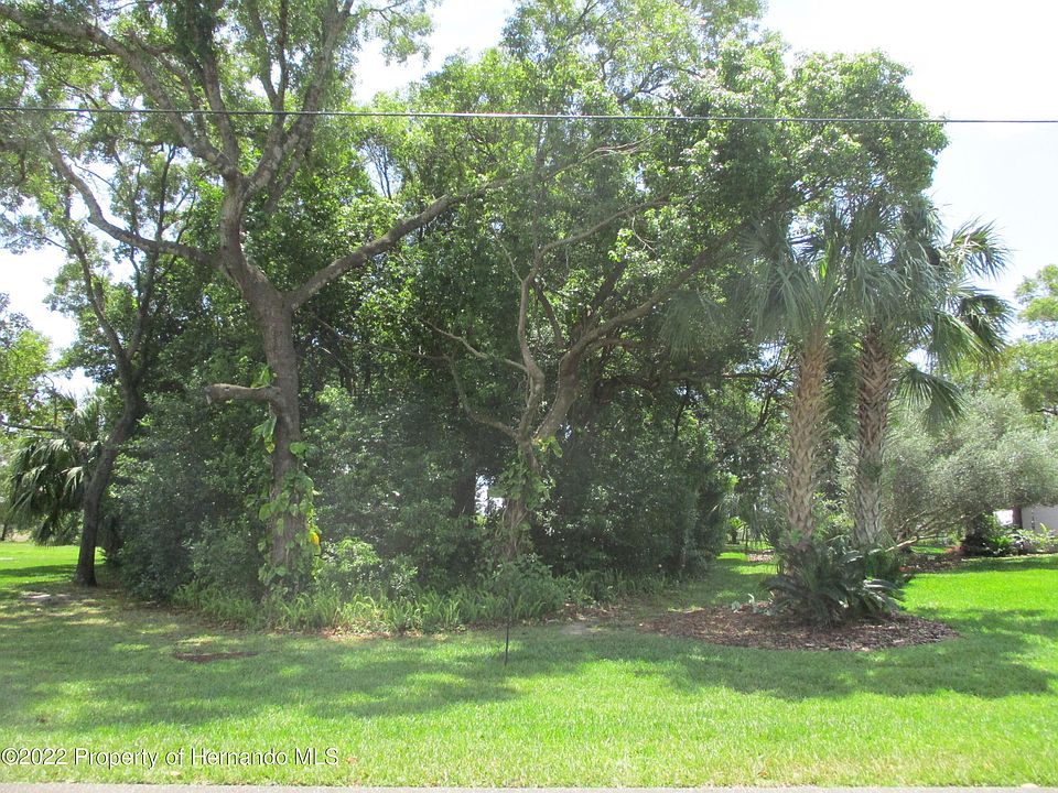 2nd image of 0 Glenridge Dr