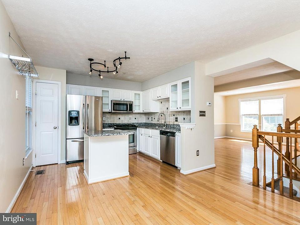 1st image of 8508 Pine Meadows Dr