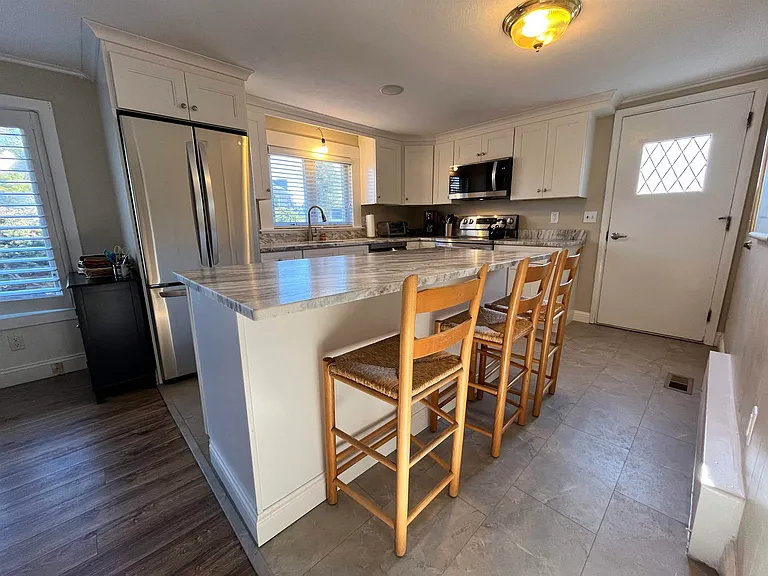 20 Jenness Ave — Photo 6