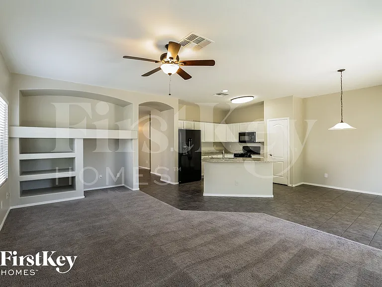 14251 W Crocus Dr — Photo 4