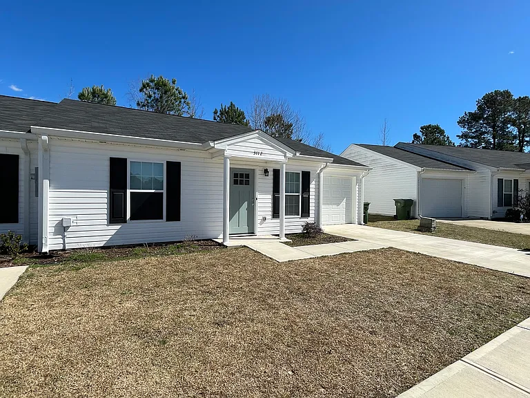 3112 Pleasant Valley Cir — Photo 1