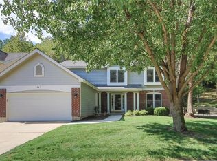 347 Buckhurst Dr, Ballwin, MO 63021