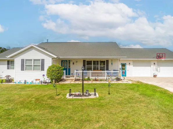 W8029 Randallwood Ln, Fond Du Lac, WI 54937