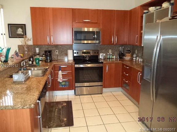 5th image of 1055 Pine Branch Dr