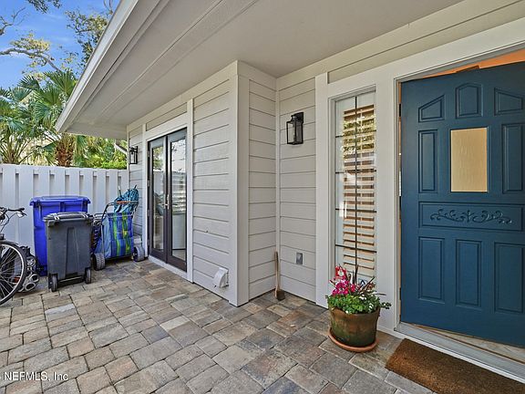 5th image of 35 SEA WINDS Lane S