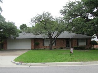 5820 Wimbleton Way, Fort Worth, TX 76133