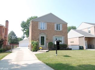 1532 Ostrander Ave, La Grange Park, IL 60526