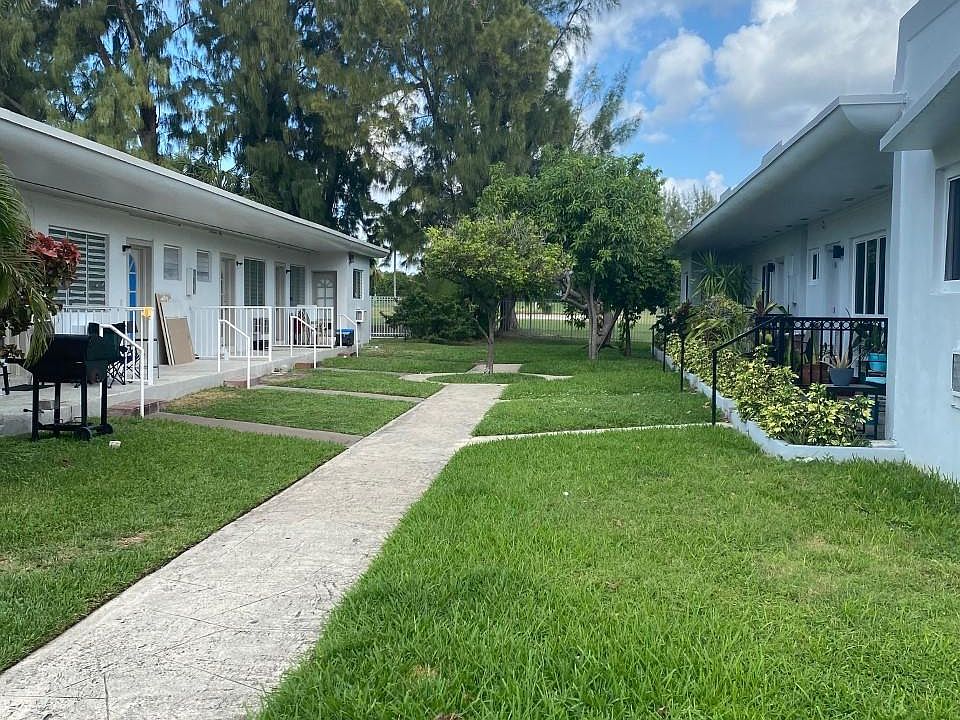 1st image of 145 S Shore Dr APT 3