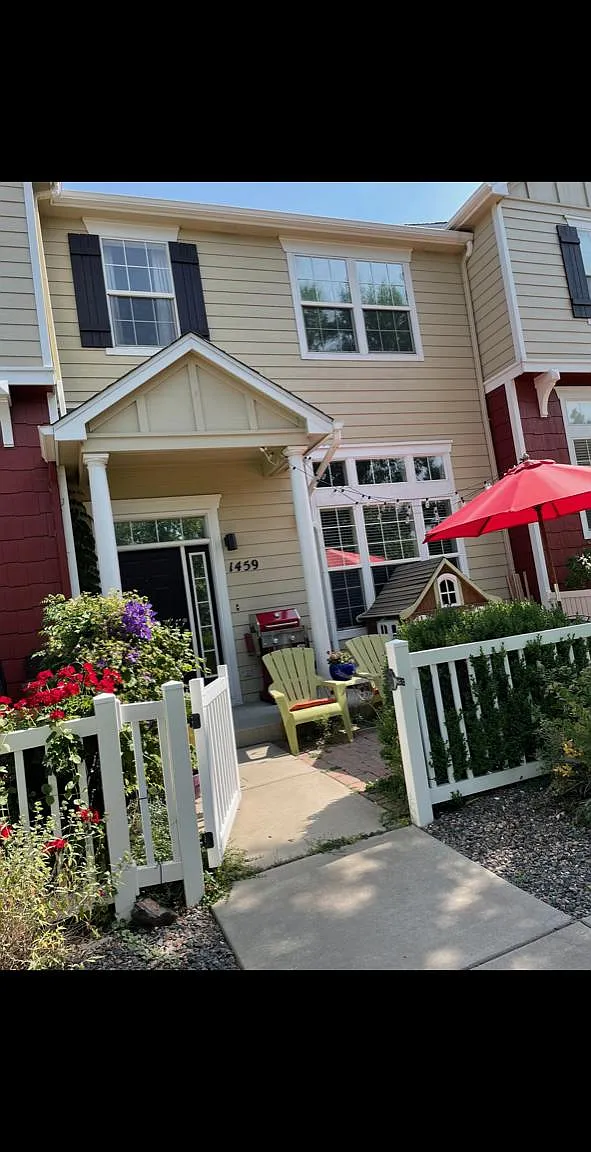 2 bed, 1459 sqft, $2,450 — Photo 1