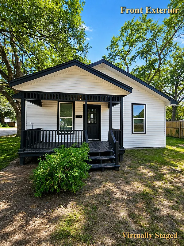 3 bed, 2.0 bath, 1008 sqft, $2,100 — Photo 1