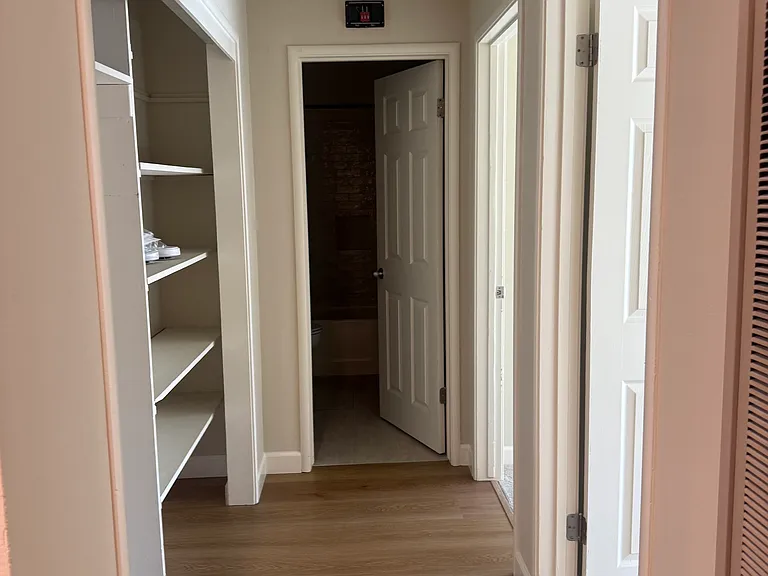 130 Village Ct — Photo 7