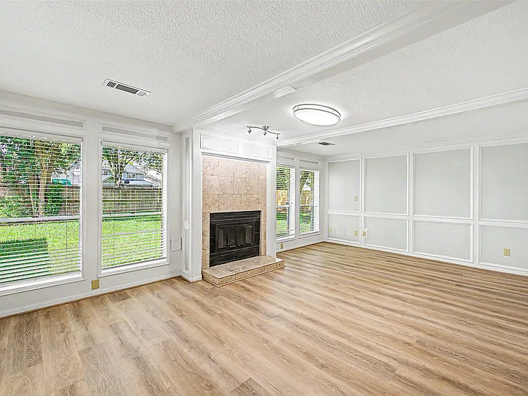 11651 Trailmont Dr — Photo 15