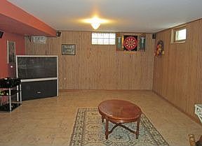 4th image of 1519 E Shore Dr