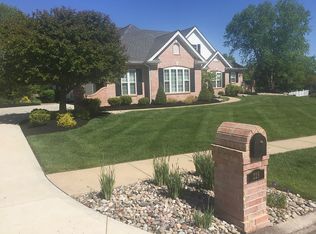 228 Camelot Dr, Weldon Spring, MO 63304