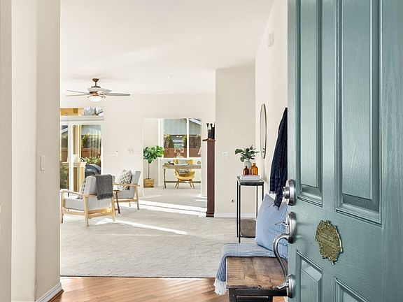 3rd image of 4225 Vashon Drive NE