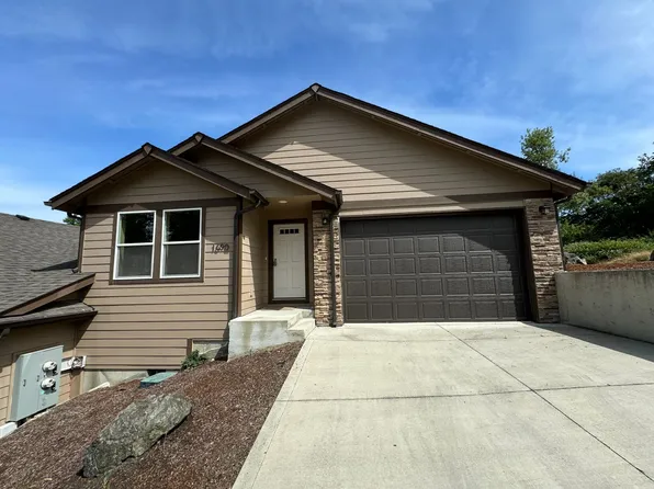 1690 NE Alameda Ave, Roseburg, OR 97470