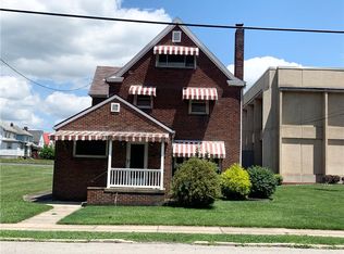 413 4th St, Ellwood City, PA 16117